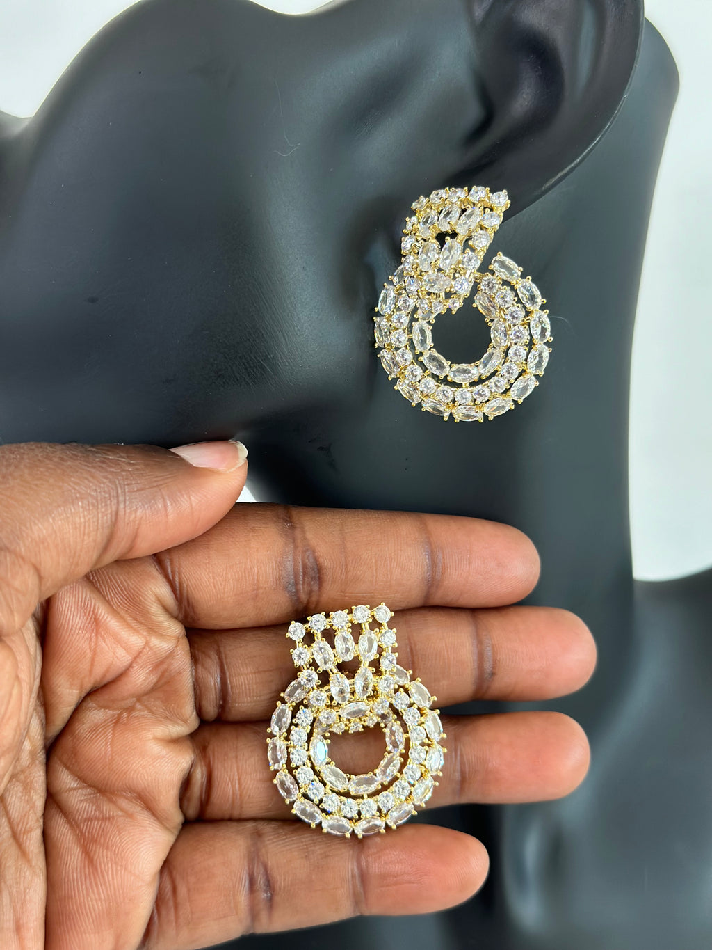 Sparkling Earring
