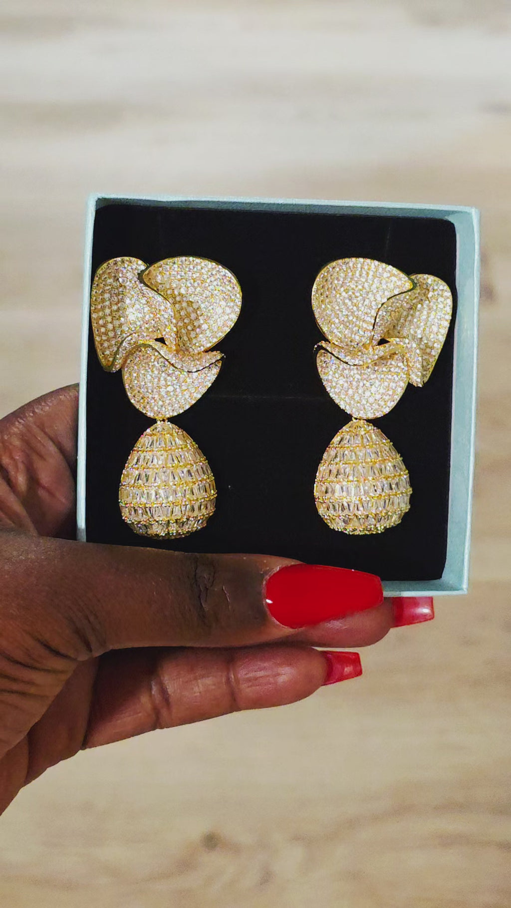 Luxury Gold Flower Drop Earrings - Premium Cubic Zirconia Statement Jewelry