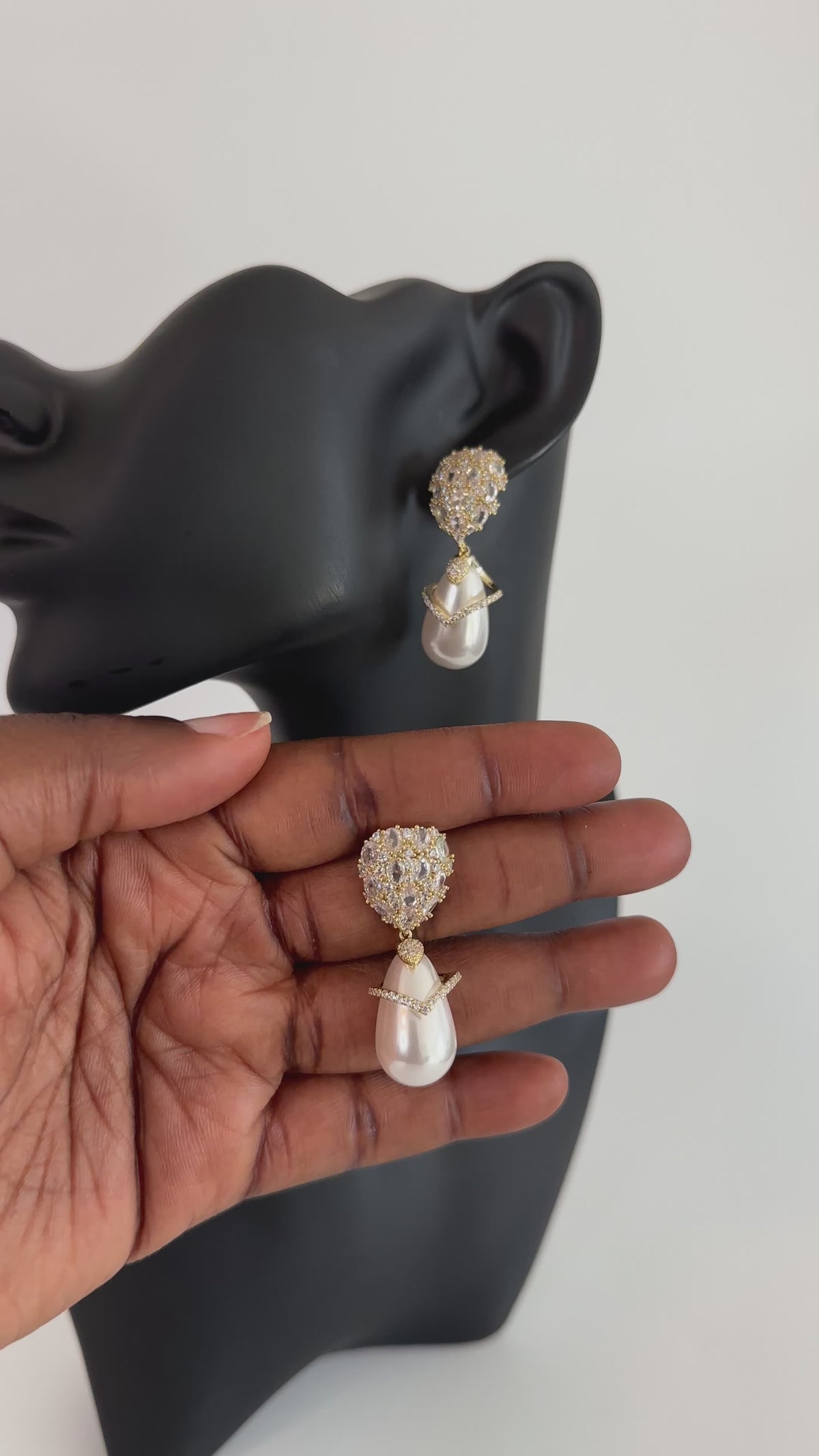 Pearl Fashion Earring 02