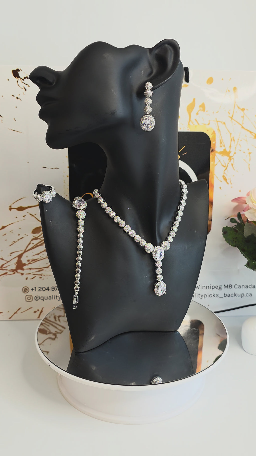 Exquisite Cubic Zirconia 4pcs Jewelry Set