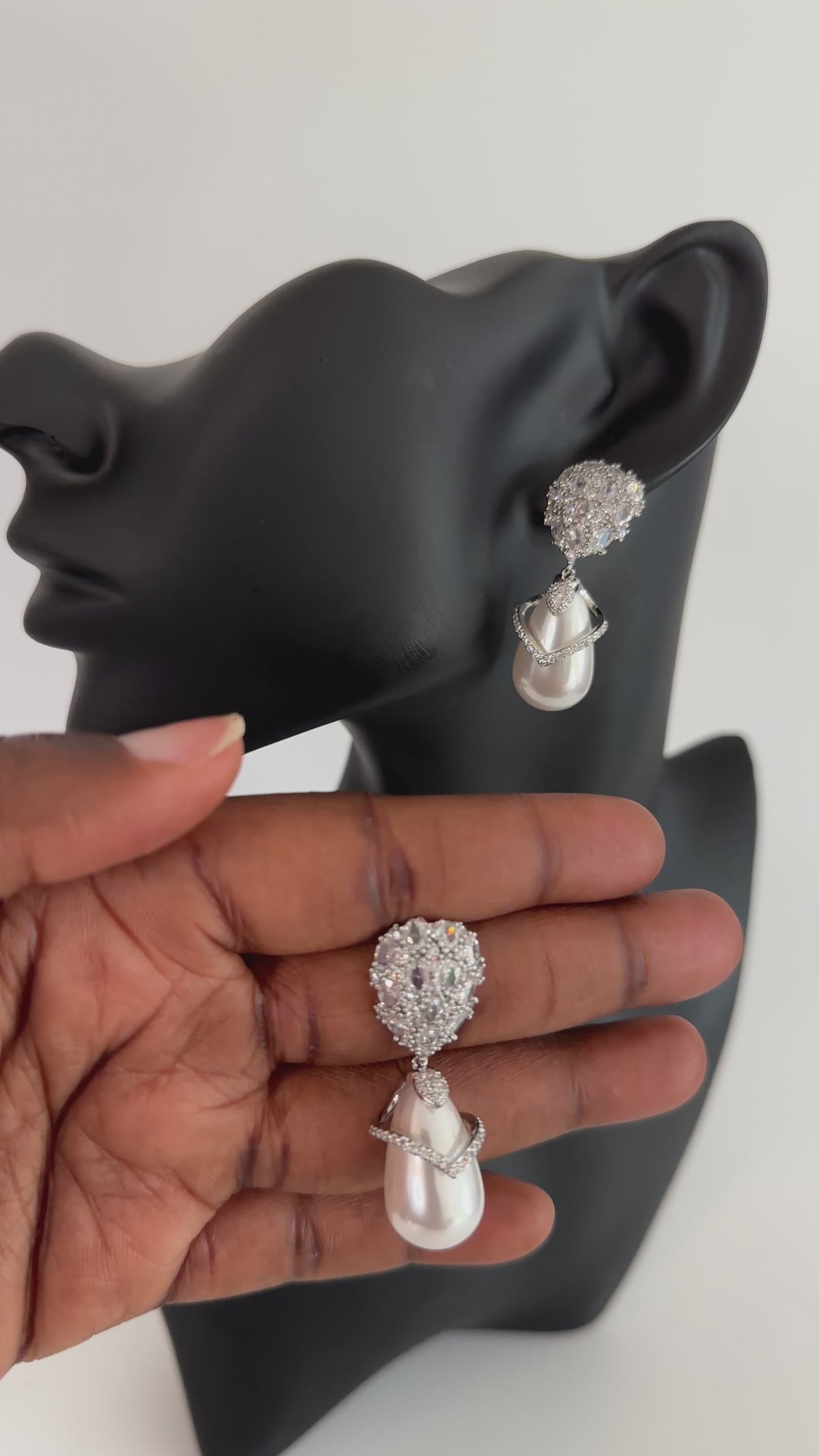Pearl Fashion Earring 02