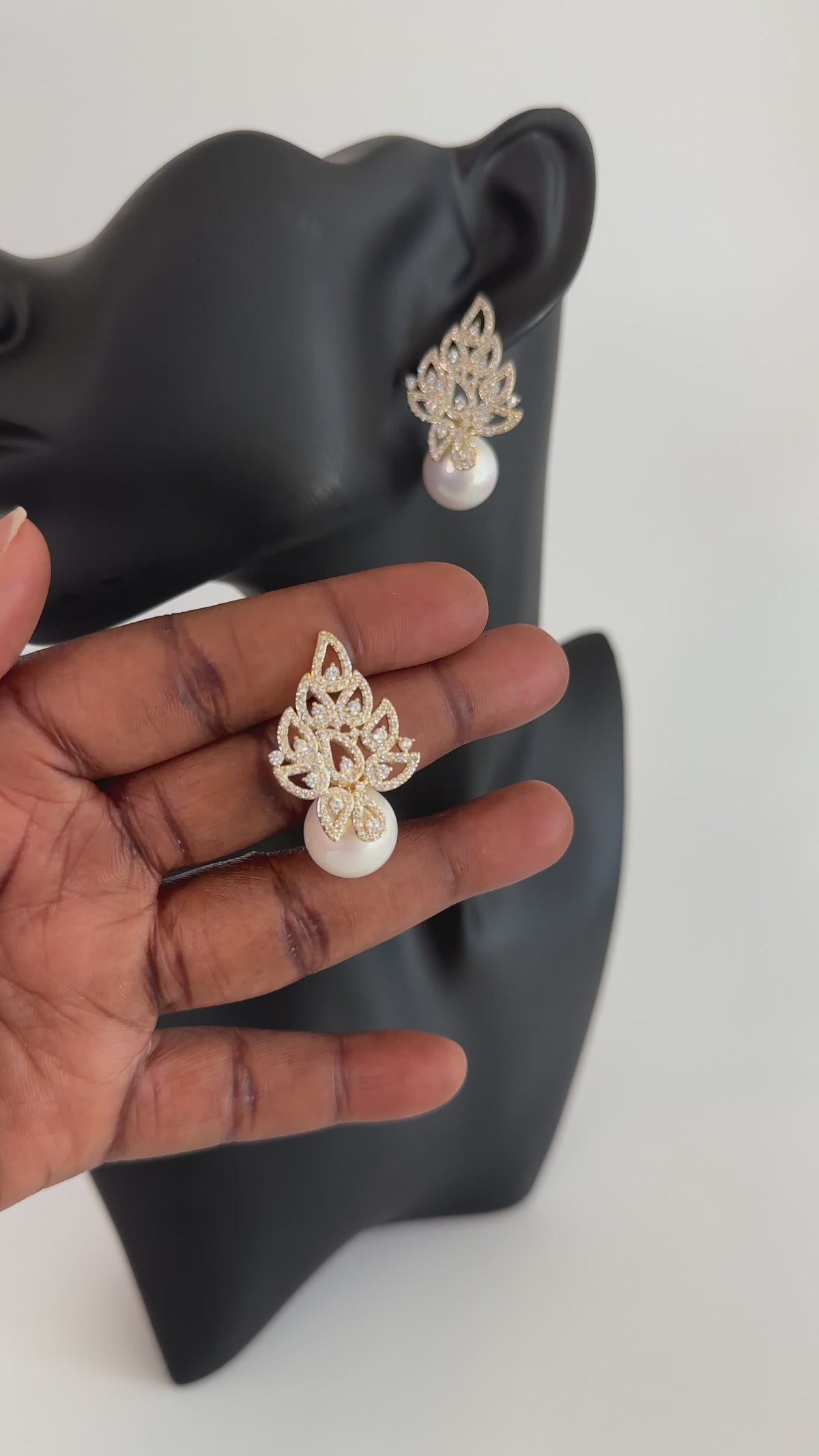 Pearl Fashion Earring