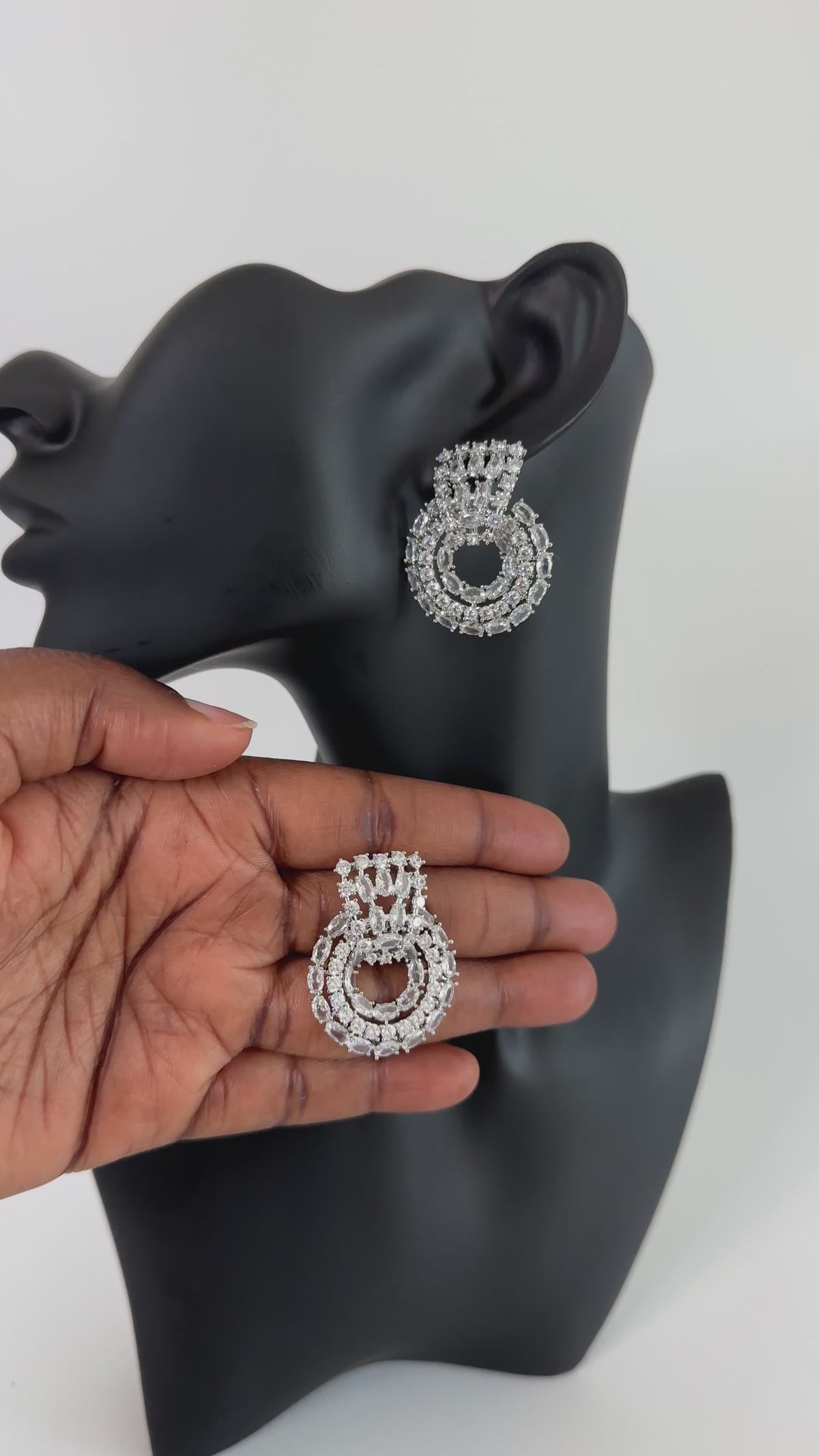 Sparkling Earring