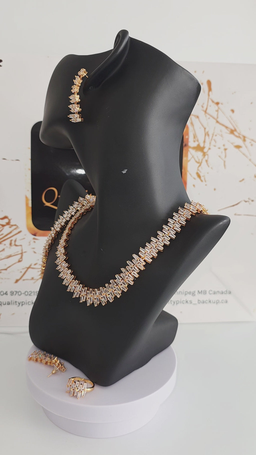 Luxury Baguette-Cut Cubic Zirconia Jewelry Set - Statement Necklace, Earrings & Bracelet