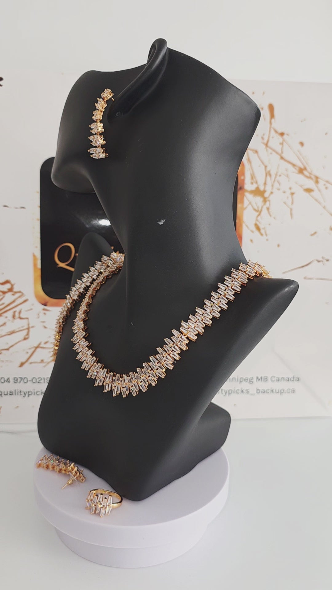 Luxury Baguette-Cut Cubic Zirconia Jewelry Set - Statement Necklace, Earrings & Bracelet