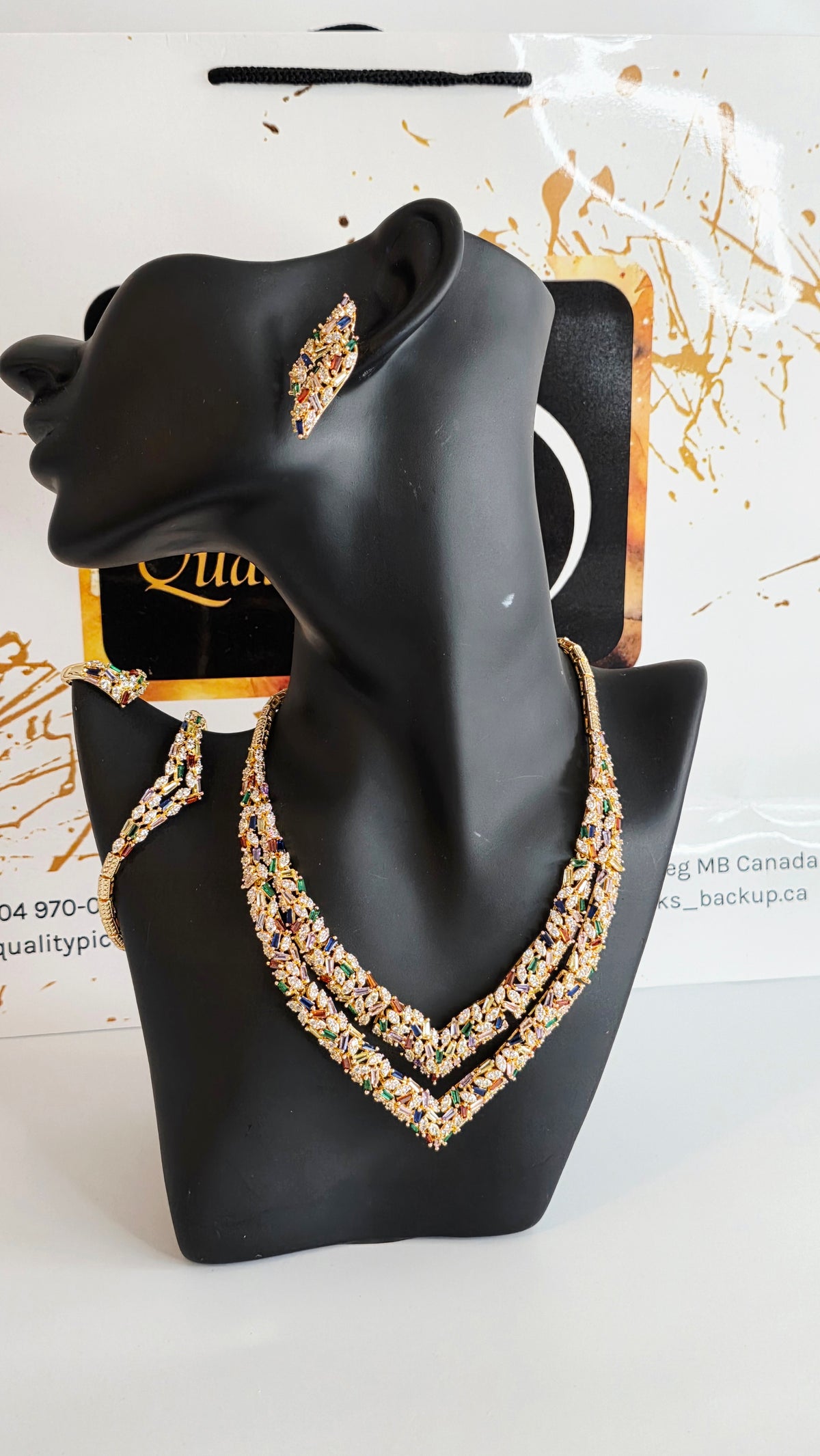 Luxury Cubic Zirconia Bridal 4pcs Jewelry Set - Necklace, Earrings & Ring
