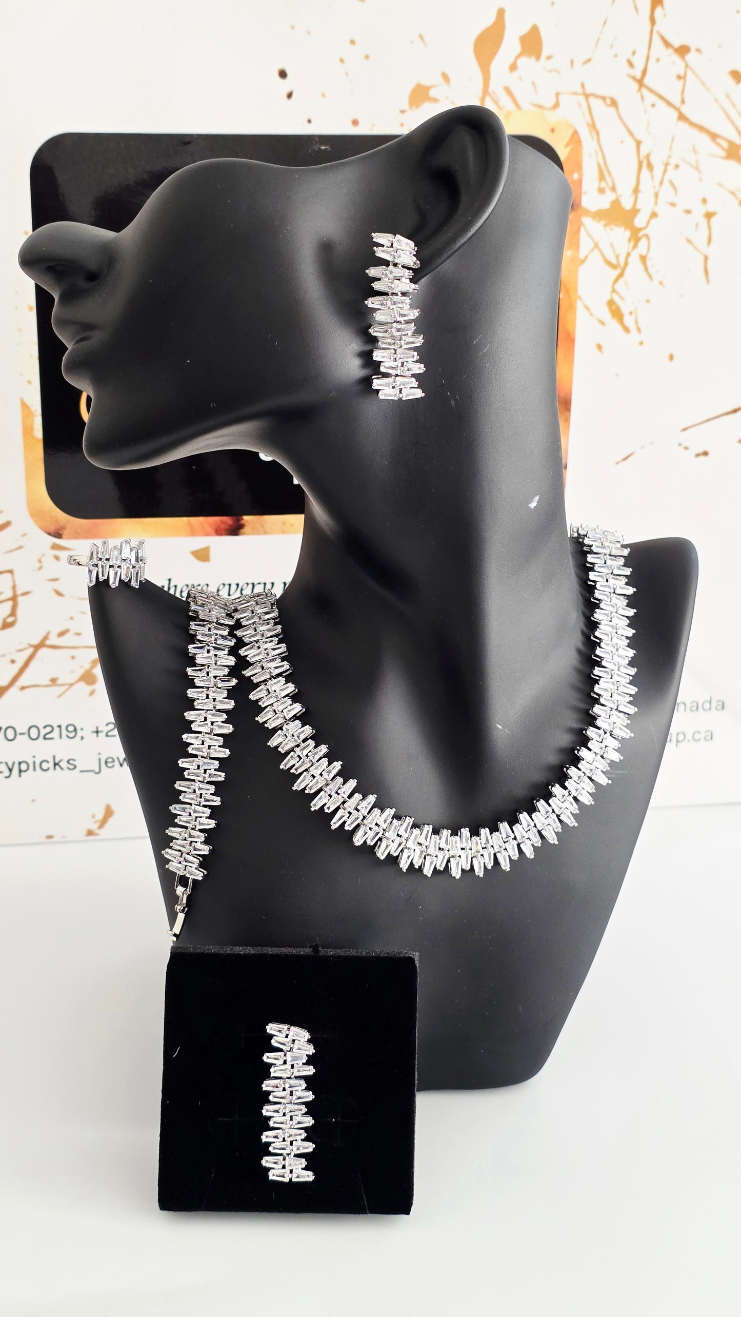 Luxury Baguette-Cut Cubic Zirconia Jewelry Set - Statement Necklace, Earrings & Bracelet
