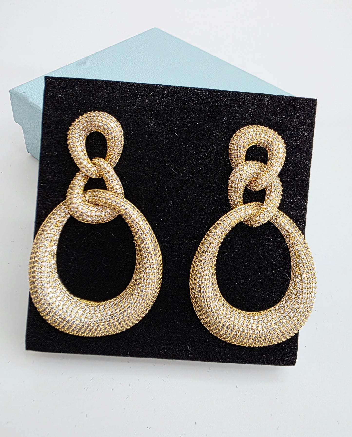 Premium AAA-Grade Cubic Zirconia Earring