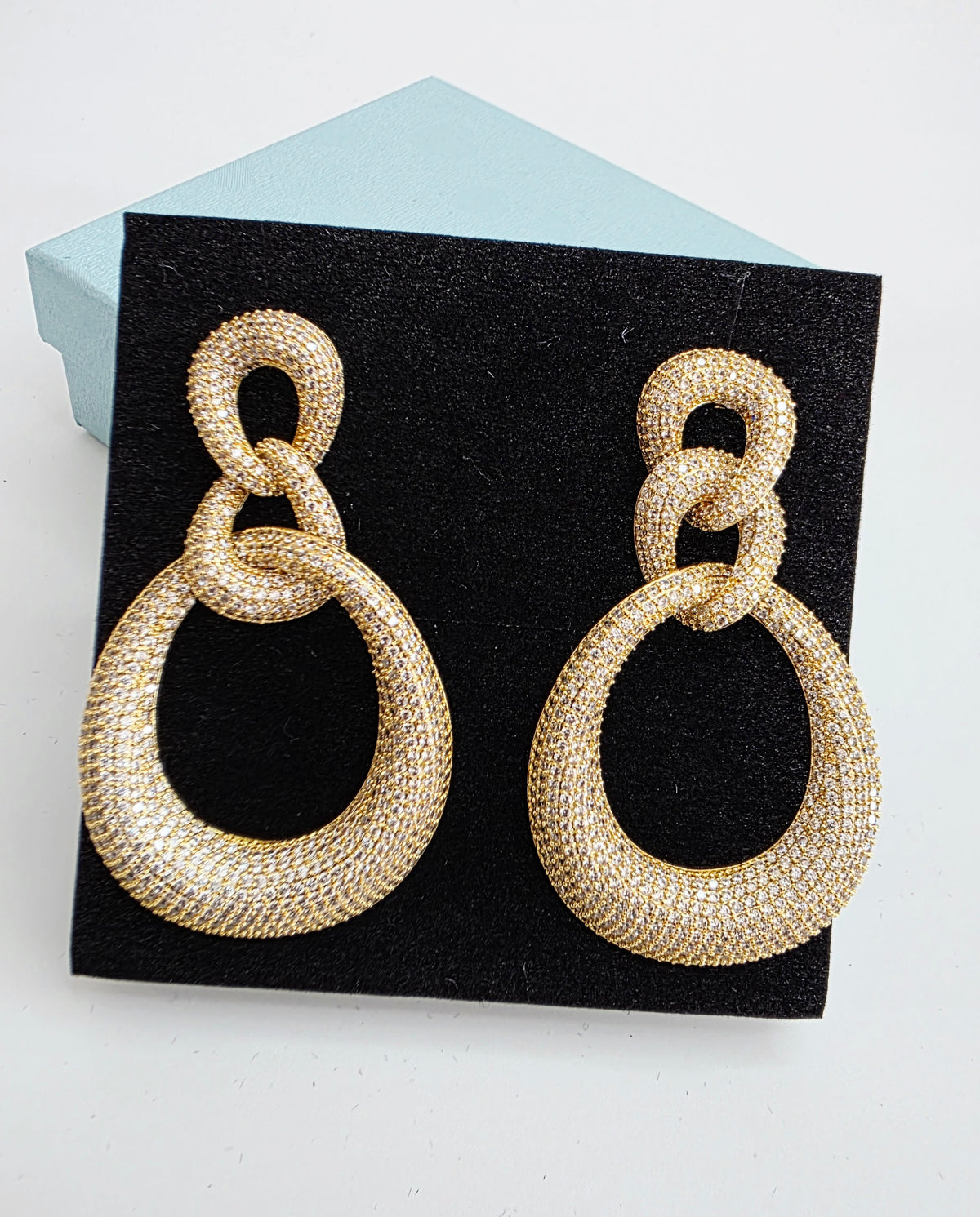 Premium AAA-Grade Cubic Zirconia Earring