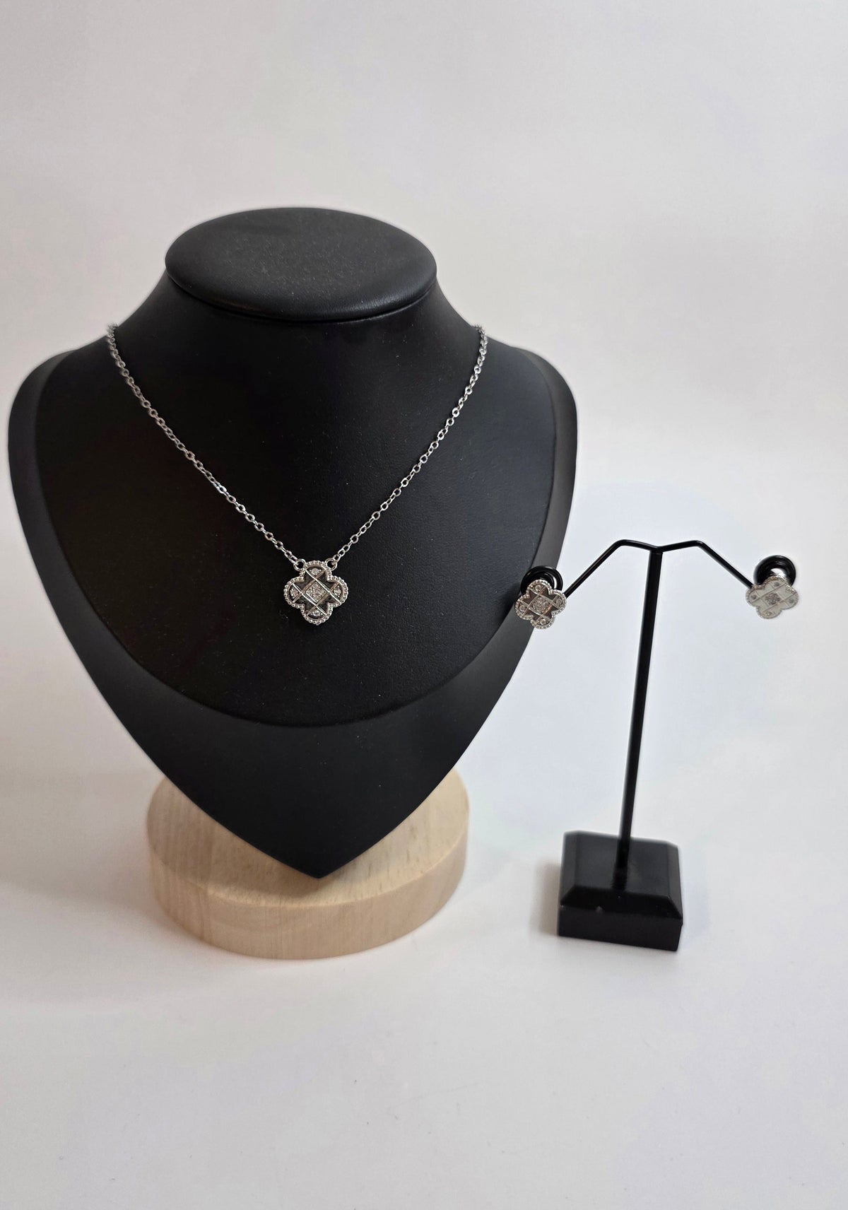 Silver Clover Necklace & Earrings Set
