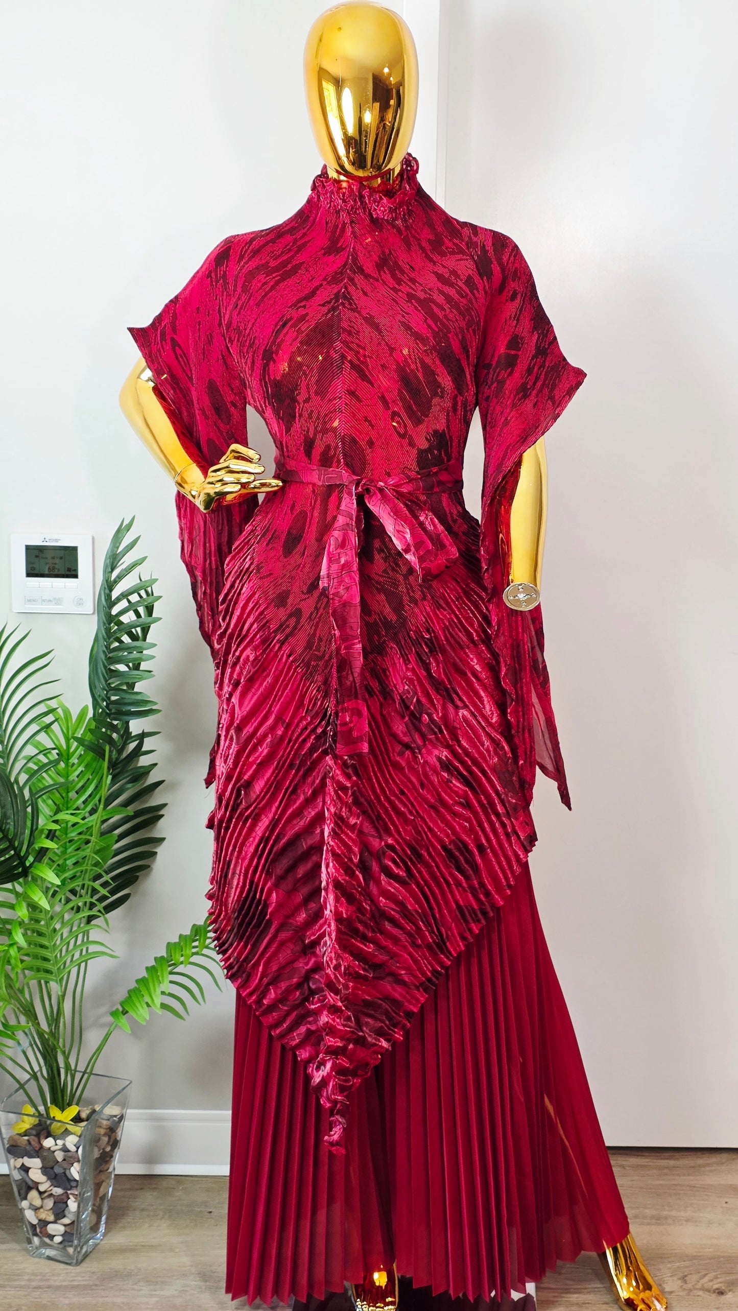 Red Pleated Maxi 2pcs Set Perfect for Size 10-18