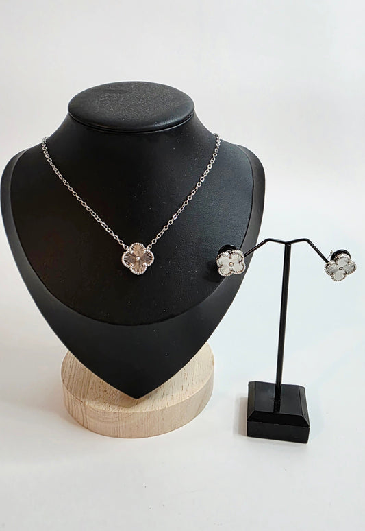 Clover Necklace & Earrings Set
