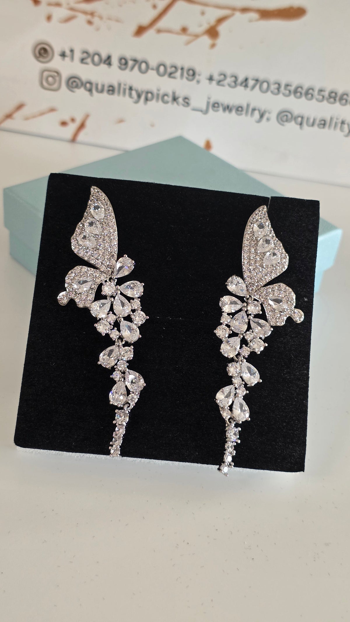 Luxurious Butterfly-inspired Drop Earring