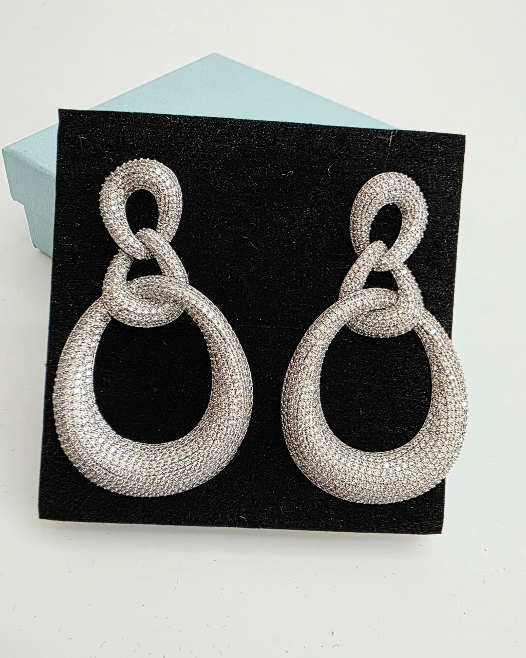 Premium AAA-Grade Cubic Zirconia Earring